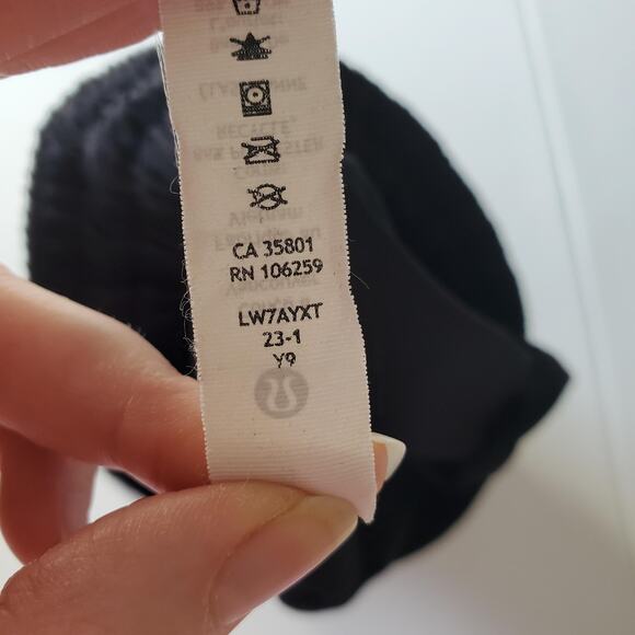 Lululemon Shorts Find Your Pace High Rise Womens 4 Black 3 Inch Lined LW7AYXT - Picture 5 of 9